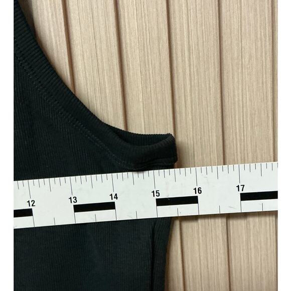 Air Jordan Women’s Ribbed Tank Top Black Size M DX4700-010 - Picture 4 of 8